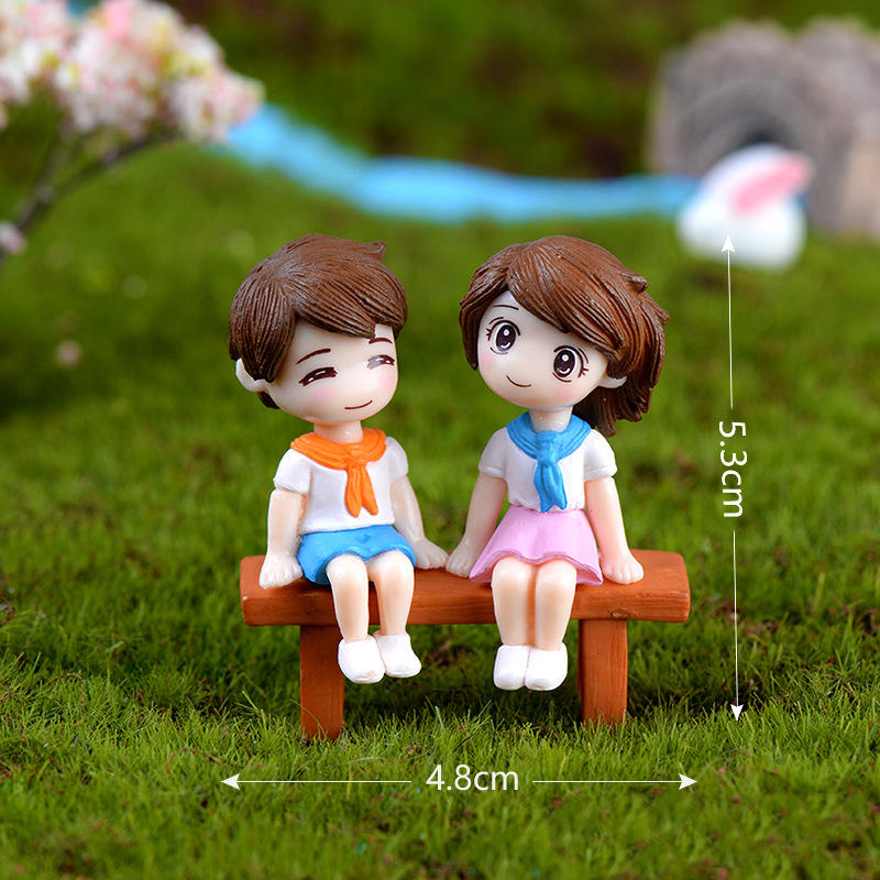 2 pcs set, Cute Mini Scouts Couple Figurines with Bench, Car, Home, Office Decoration. - Image 3