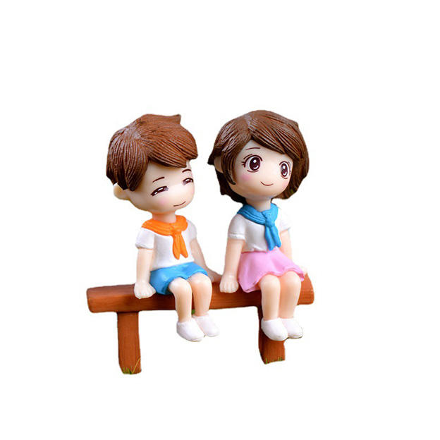 2 pcs set, Cute Mini Scouts Couple Figurines with Bench, Car, Home, Office Decoration. - Image 5