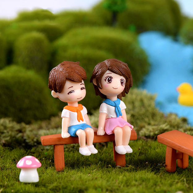 2 pcs set, Cute Mini Scouts Couple Figurines with Bench, Car, Home, Office Decoration. - Image 4